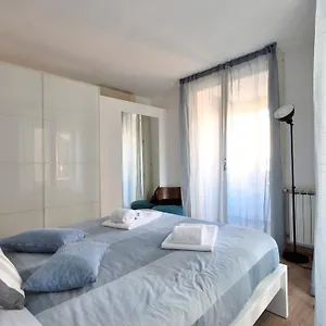 Apartment La Casa Di Carta In Piazza Stesicoro, CTA